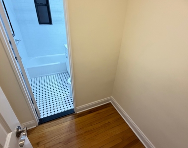 34-21 77th Street - Photo Thumbnail 9