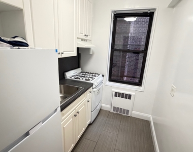 34-21 77th Street - Photo Thumbnail 2