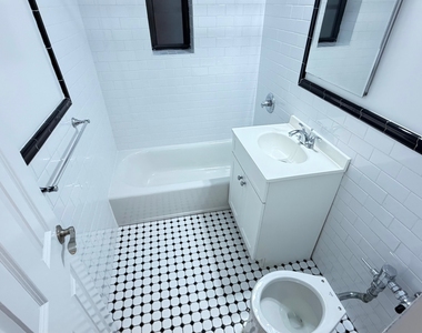 34-21 77th Street - Photo Thumbnail 10