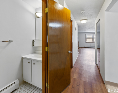 64 Nutmeg Drive - Photo Thumbnail 10