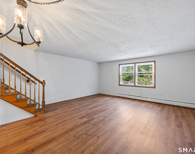 64 Nutmeg Drive - Photo Thumbnail 8
