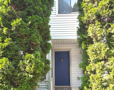 12 Talcott Forest Road - Photo Thumbnail 1