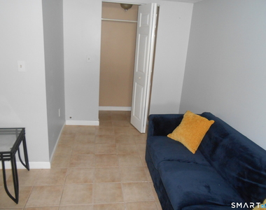 11 Cribbins Avenue - Photo Thumbnail 3
