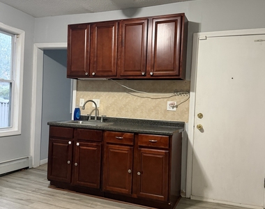 98-100 Shultas Place - Photo Thumbnail 1