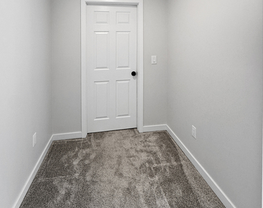 1463 Black Rock Turnpike - Photo Thumbnail 7