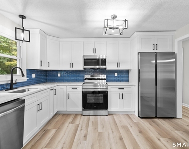 32 Woodhaven Drive - Photo Thumbnail 11