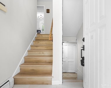 32 Woodhaven Drive - Photo Thumbnail 6