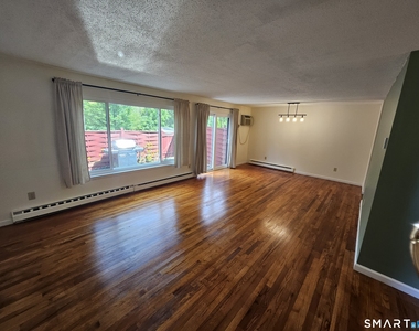 21 Sharon Lane - Photo Thumbnail 2