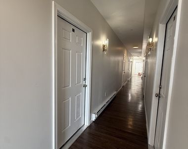 27 Main Street - Photo Thumbnail 4