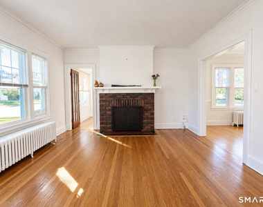 109 Dover Road - Photo Thumbnail 13