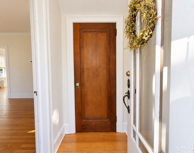 109 Dover Road - Photo Thumbnail 3