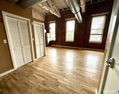 325 Lafayette Street - Photo Thumbnail 3
