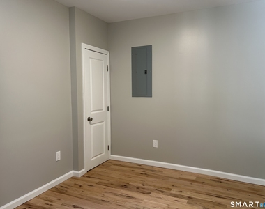 6 Beech Drive - Photo Thumbnail 4
