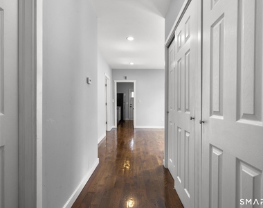 62 Saint Michaels Avenue - Photo Thumbnail 1