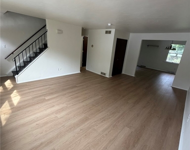 608 Broadhead Ave - Photo Thumbnail 2
