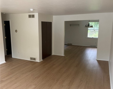 608 Broadhead Ave - Photo Thumbnail 4