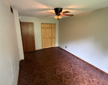 608 Broadhead Ave - Photo Thumbnail 14