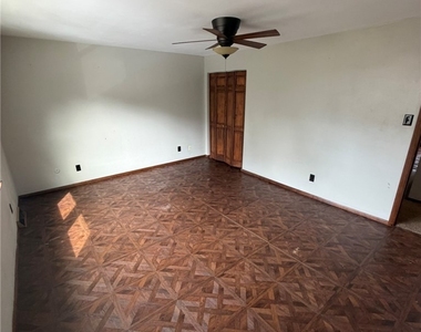 608 Broadhead Ave - Photo Thumbnail 12