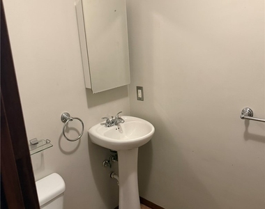 608 Broadhead Ave - Photo Thumbnail 17