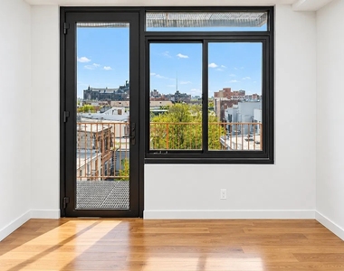 594 Bushwick Avenue - Photo Thumbnail 7