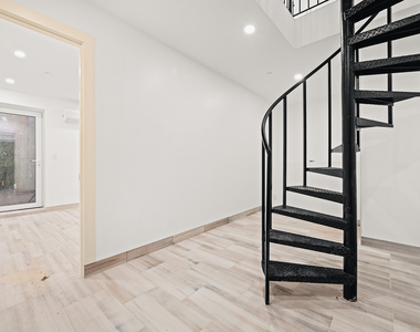 1482 Brooklyn Ave 11210 - Photo Thumbnail 5
