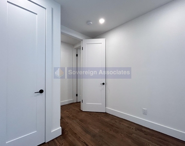 3139 Broadway - Photo Thumbnail 8