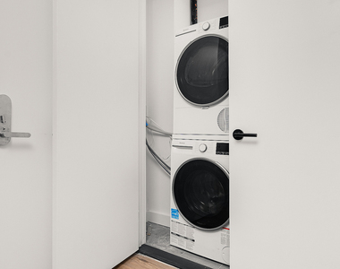 21 Garden St 11206 - Photo Thumbnail 6