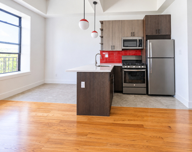 930 Dekalb Avenue - Photo Thumbnail 2