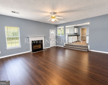 165 Concord Terrace - Photo Thumbnail 7