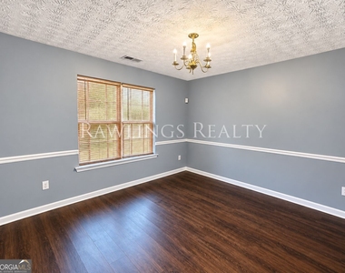 165 Concord Terrace - Photo Thumbnail 1