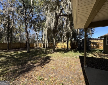 206 Acacia Drive - Photo Thumbnail 13
