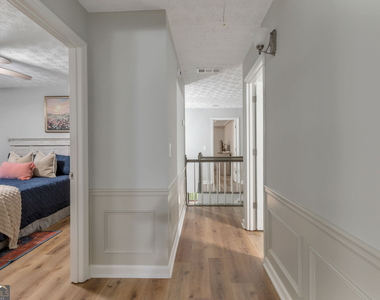 4439 Wood Creek Drive - Photo Thumbnail 22