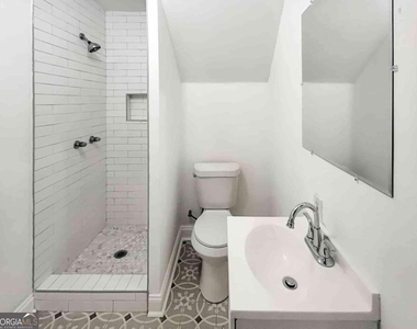 1044 Oaks Parkway Se - Photo Thumbnail 24