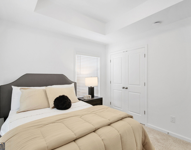 1576 Halstead Place - Photo Thumbnail 20
