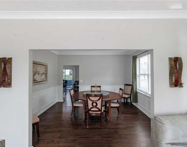 3152 Spruce Way - Photo Thumbnail 22
