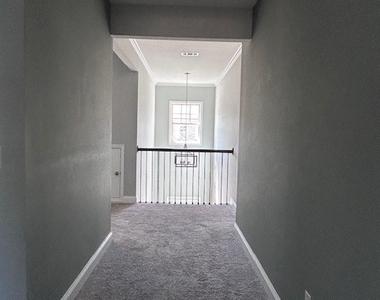 1650 Albion Drive - Photo Thumbnail 17