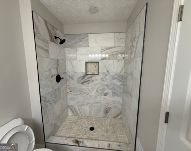 5350 Hearn Road - Photo Thumbnail 13