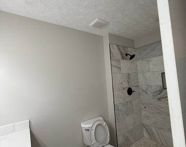 5350 Hearn Road - Photo Thumbnail 14