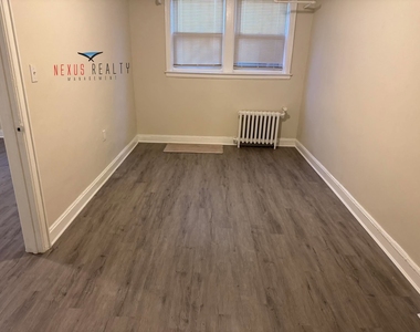 60-11 44th Avenue - Photo Thumbnail 4