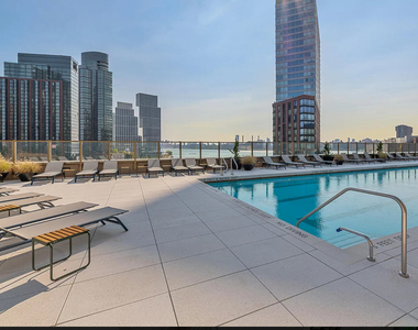2-21 Malt Drive, Long Island City, NY 11101 - Photo Thumbnail 5