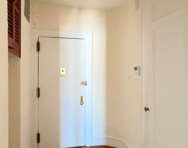 185 Marine Avenue - Photo Thumbnail 4