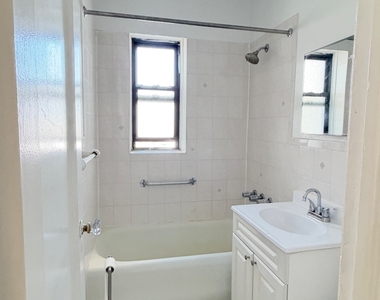 185 Marine Avenue - Photo Thumbnail 8