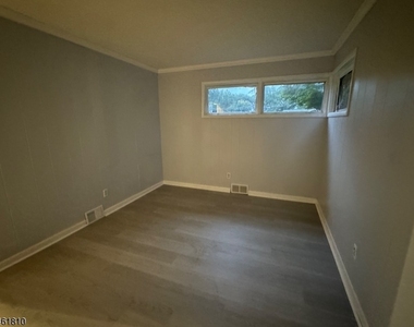 264 Cozy Lake Rd - Photo Thumbnail 5