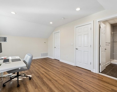 785 Springfield Ave., Unit 4 - Photo Thumbnail 30