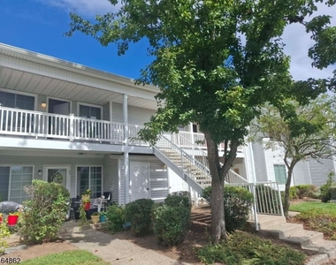 26 Larkspur Ct - Photo Thumbnail 4