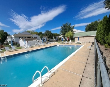 26 Larkspur Ct - Photo Thumbnail 20
