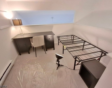 26 Larkspur Ct - Photo Thumbnail 16
