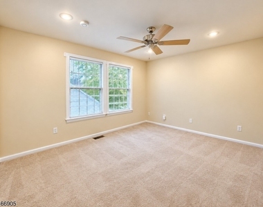 34 Leonard Ter - Photo Thumbnail 17