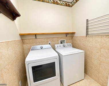 34 Leonard Ter - Photo Thumbnail 20
