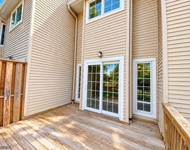 34 Leonard Ter - Photo Thumbnail 25